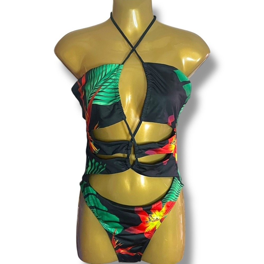 Frederick's of Hollywood Cabarita Cutout Twist Lace Up Floral Monokini NWT 1X/2X